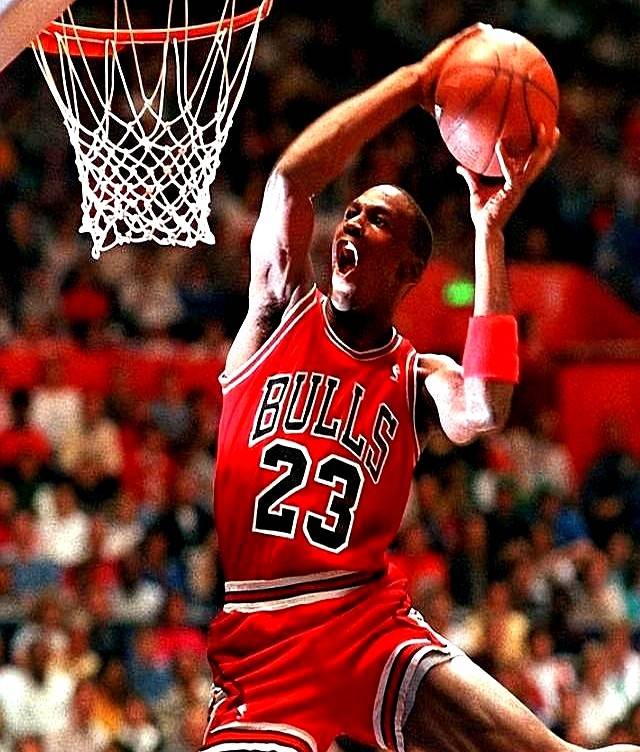 法尔克：赫内斯欣赏施洛特贝克，能否签下要看于帕的续约情况（法尔克：赫内斯青睐施洛特贝克，引进与否取决于于帕续约进展）