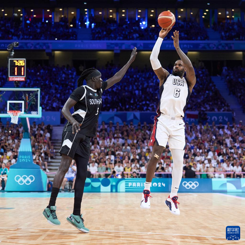 雄鹿vs76人前瞻：字母哥缺阵，76人欲获背靠背连胜（雄鹿战76人前瞻：字母哥缺席，费城冲击背靠背连胜）