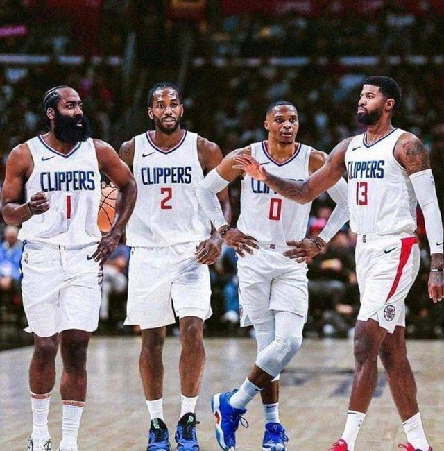 对手简直被打自闭（对手被完全压制）