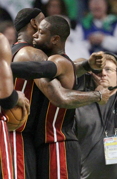 9投8中！大秋还是一如既往的稳定（大秋9投8中，延续高效发挥）