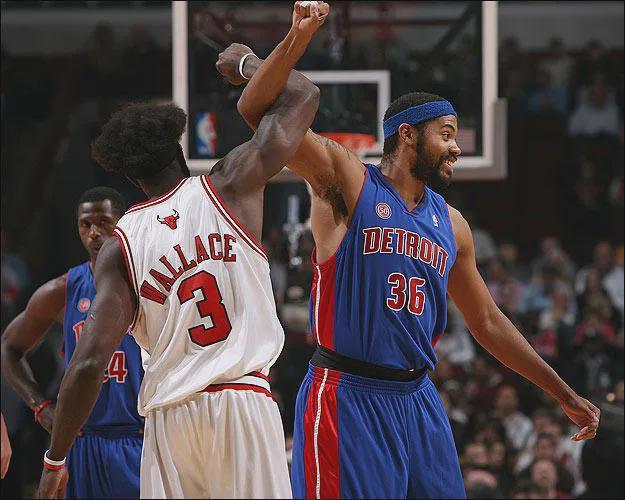 浙江队长比佩尼亚更香！大连别签长约了 弗兰克：首选中超 我的自律与生俱来（浙江队长压过佩尼亚！劝大连别冒然长约 弗兰克表态：首选中超，自律与生俱来）