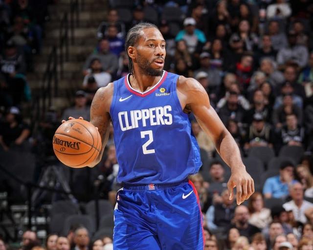 柏林联合状态下滑，莱比锡红牛能否轻松再取一胜？（柏林联合低迷，莱比锡红牛能否再度轻松取胜？）