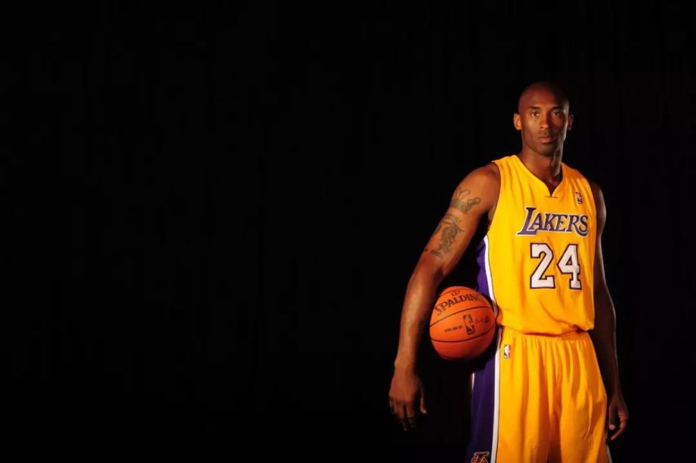 足球报：亚泰本赛季主要问题是资金不足，开局赛程也埋下伏笔（足球报：亚泰本季受困资金紧张，艰难开局赛程埋下隐患）