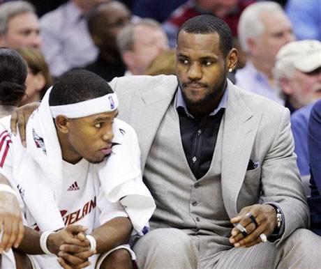 斯基拉：15岁道曼拒五份邀请留在阿森纳，明年签署首份合同（斯基拉：15岁道曼拒五家邀约留守阿森纳，明年将签下首份职业合同）