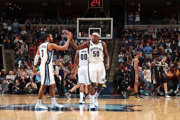 瓜帅赛后的激烈交流？B席：他只是手势夸张，实际没那么严肃（瓜帅赛后沟通被误读？B席：只是动作幅度大，其实没那么严重）