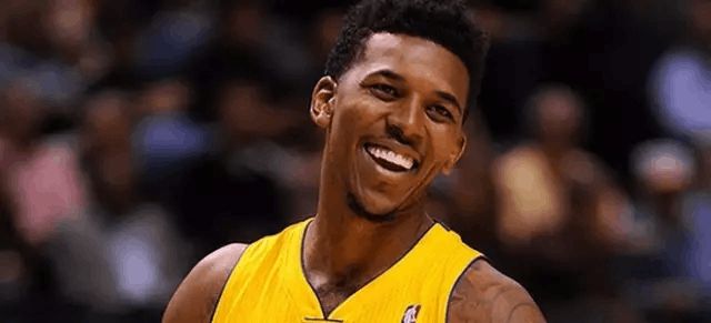 切尔西客战伯恩利，十年客场不败！近六次全胜（切尔西做客伯恩利：十年不败，近六战全取三分）